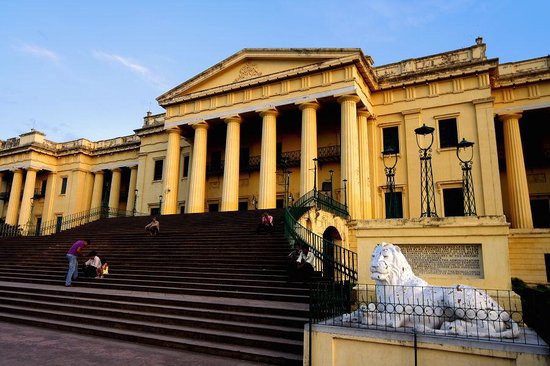 Hazarduari Palace